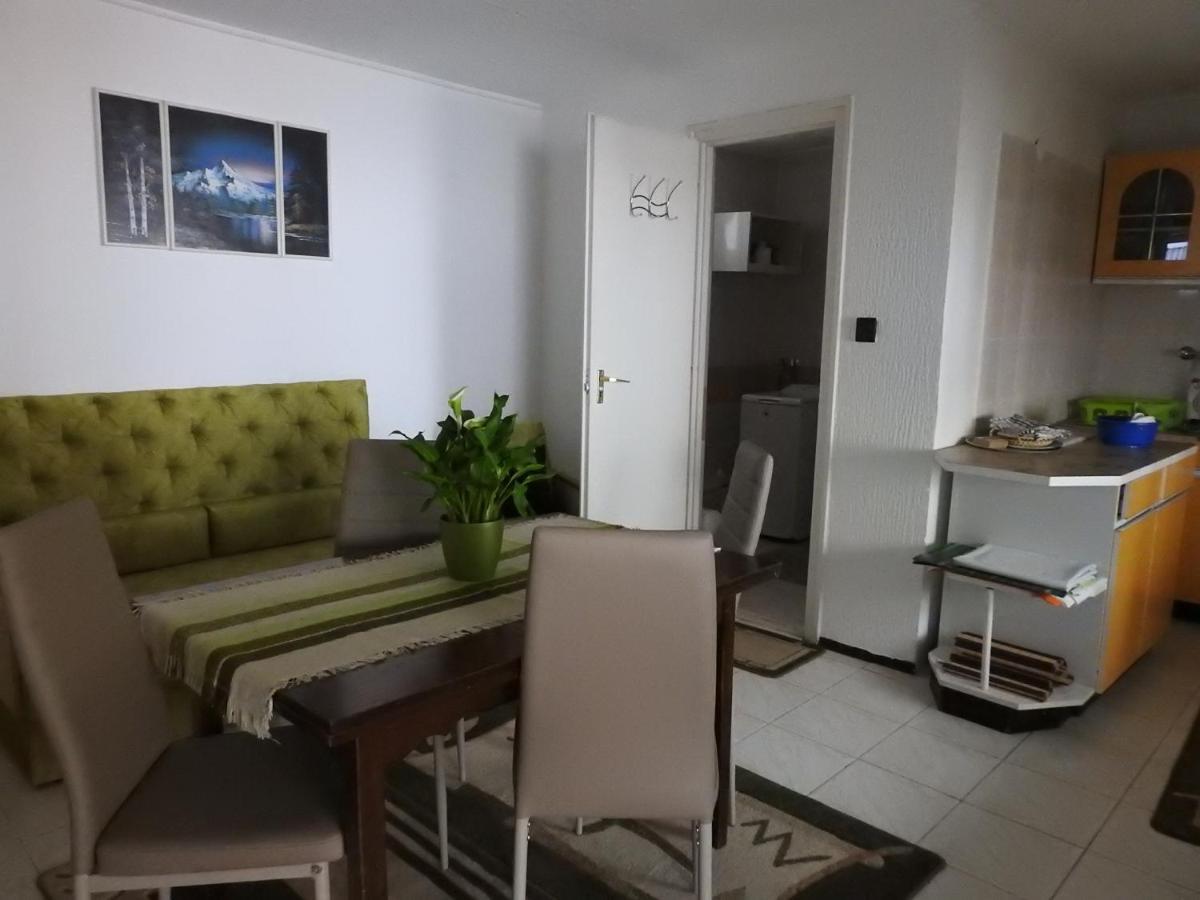 Haus Gizella Hotel Harkany Bagian luar foto