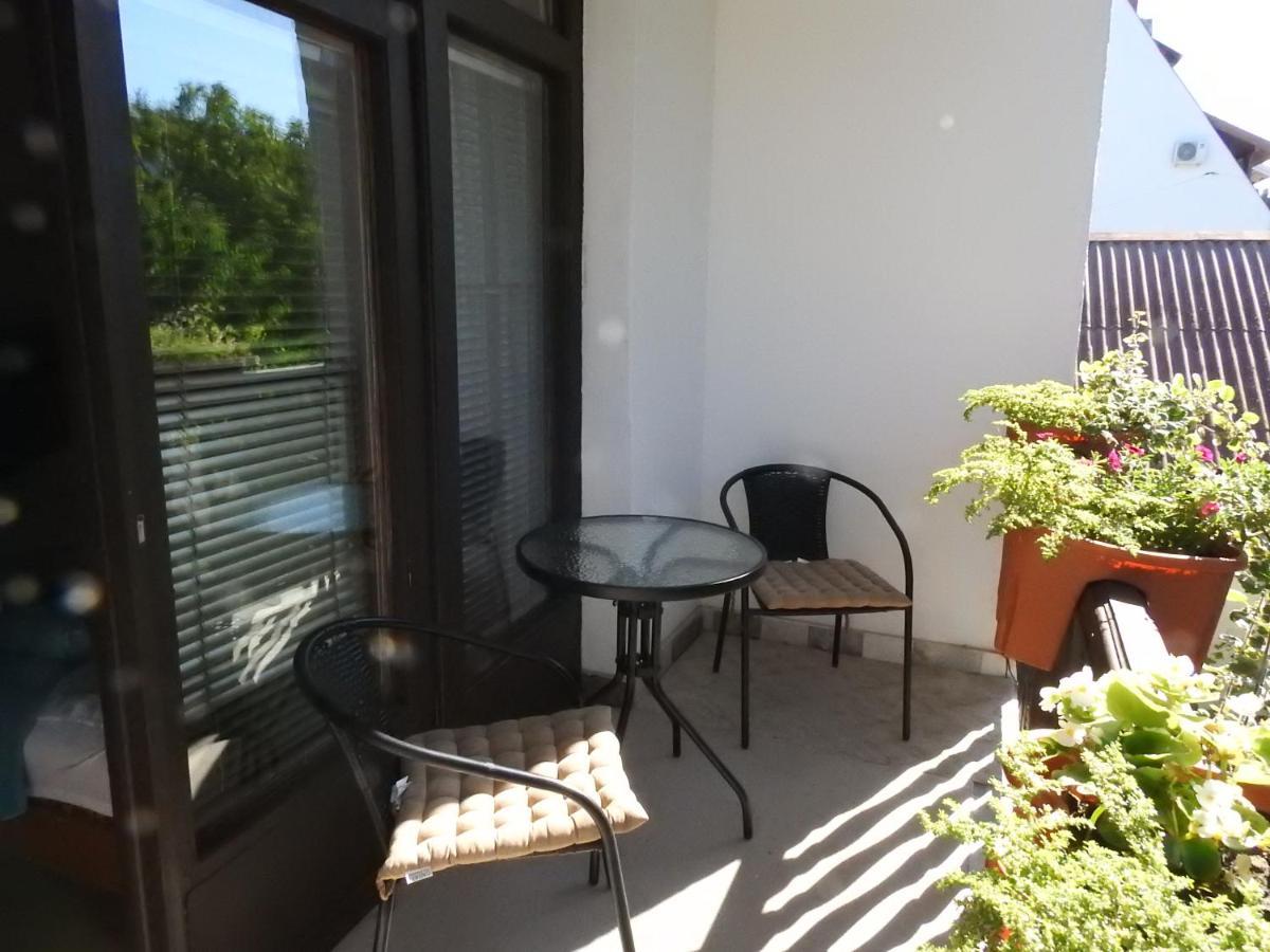 Haus Gizella Hotel Harkany Bagian luar foto