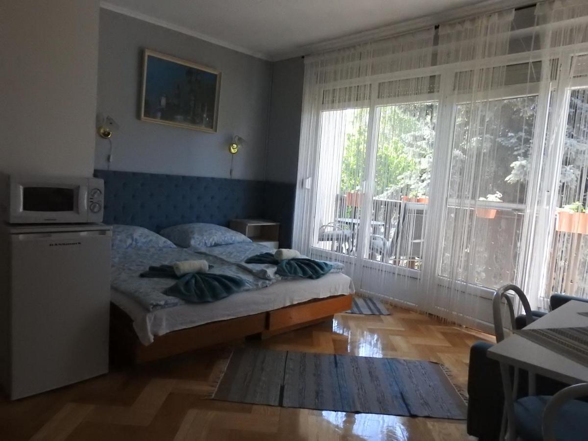 Haus Gizella Hotel Harkany Bagian luar foto